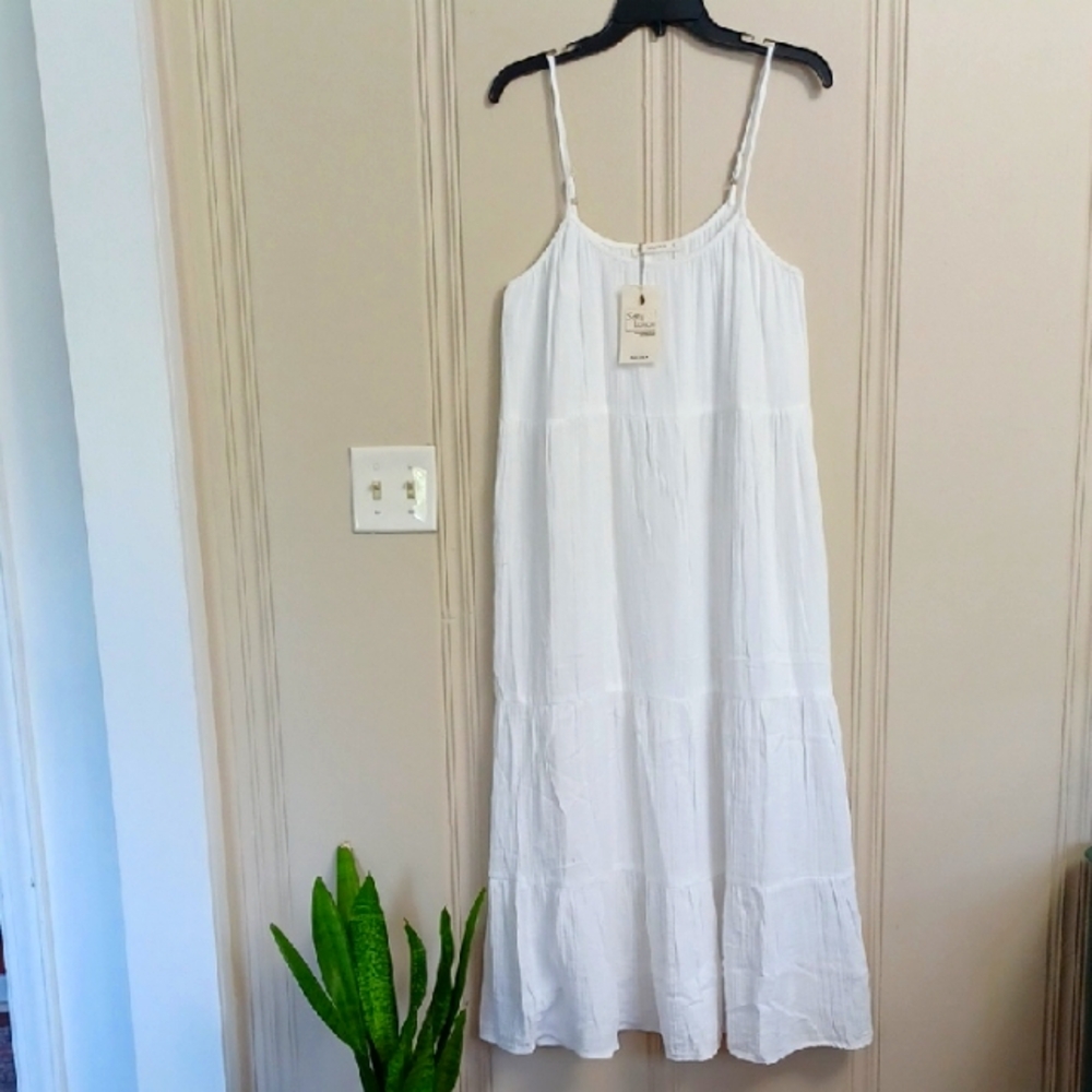 NWT'S Salty Lemon White Tiered  Cotten Gauze Maxi Dress W-M/L